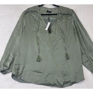 Tahari Top Womens 3X Green Lightweight Long Sleeve Casual Peplum Blouse New